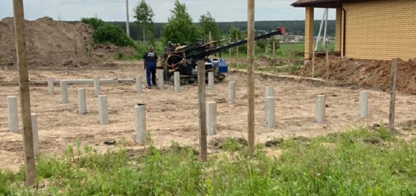 Фундамент на забивных ЖБ сваях